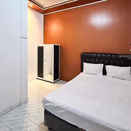 Kostel 99 Pangkal Pinang Redpartner Hotel Kültér fotó